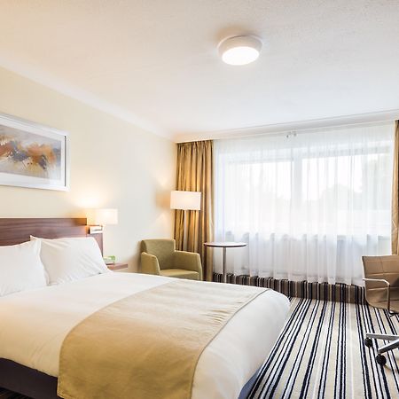 Holiday Inn Reading West By Ihg מראה חיצוני תמונה