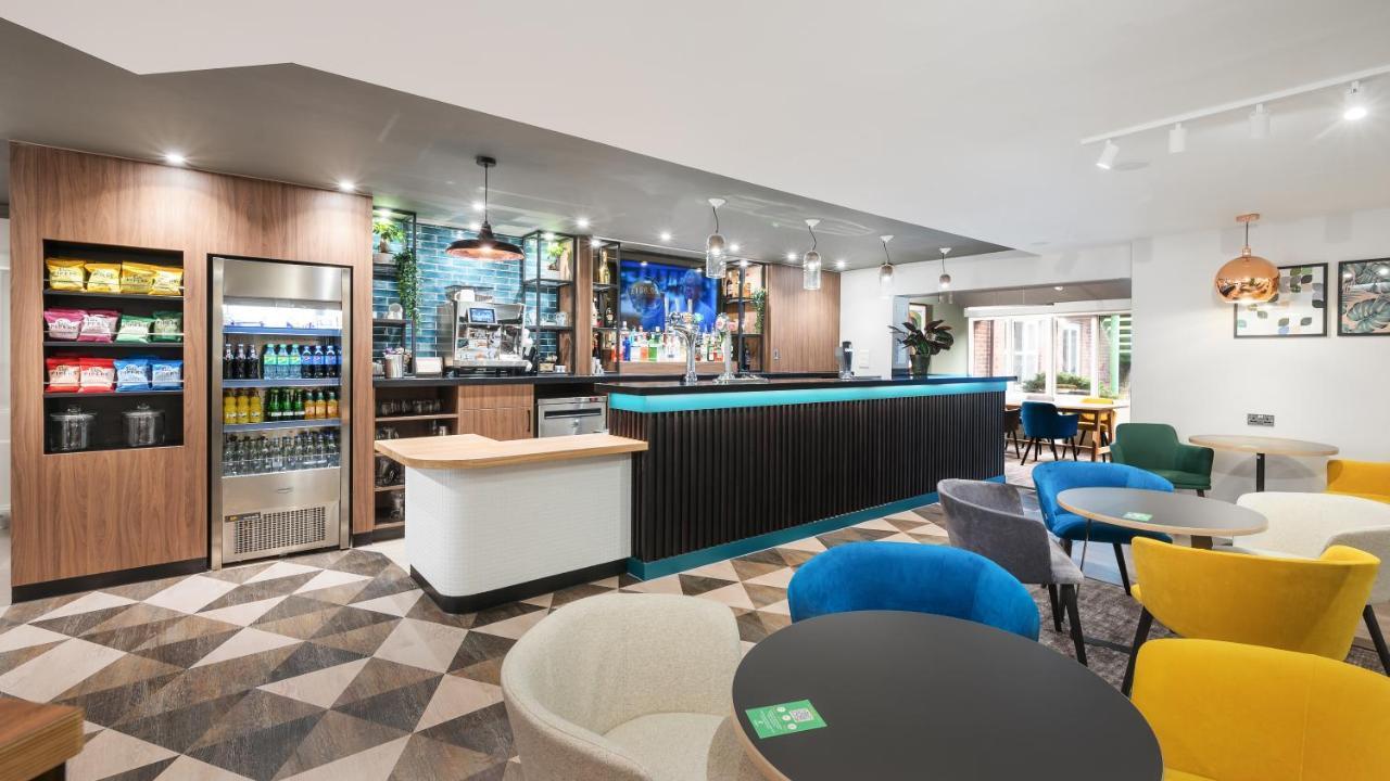 Holiday Inn Reading West By Ihg מראה חיצוני תמונה
