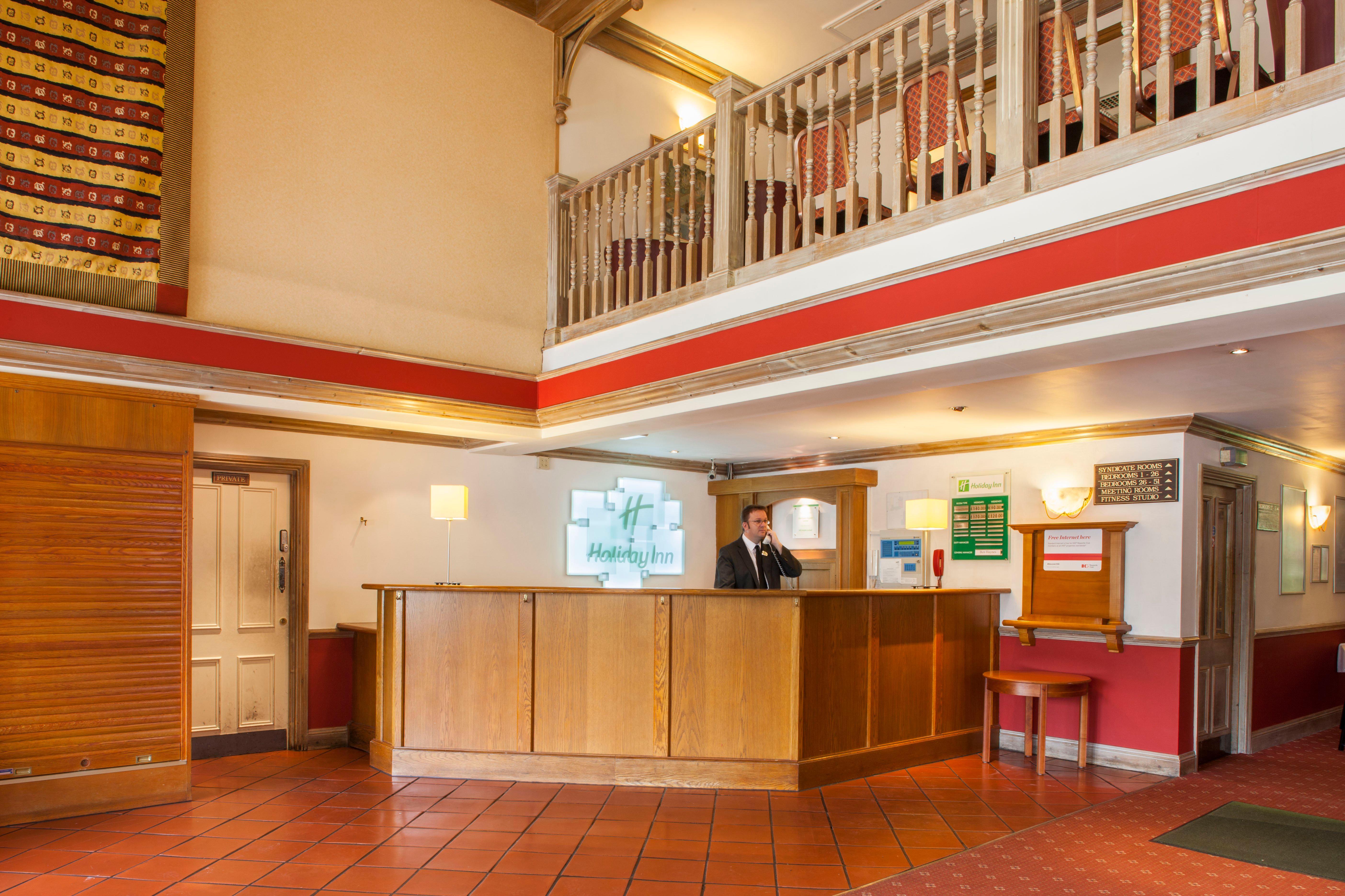 Holiday Inn Reading West By Ihg מראה חיצוני תמונה
