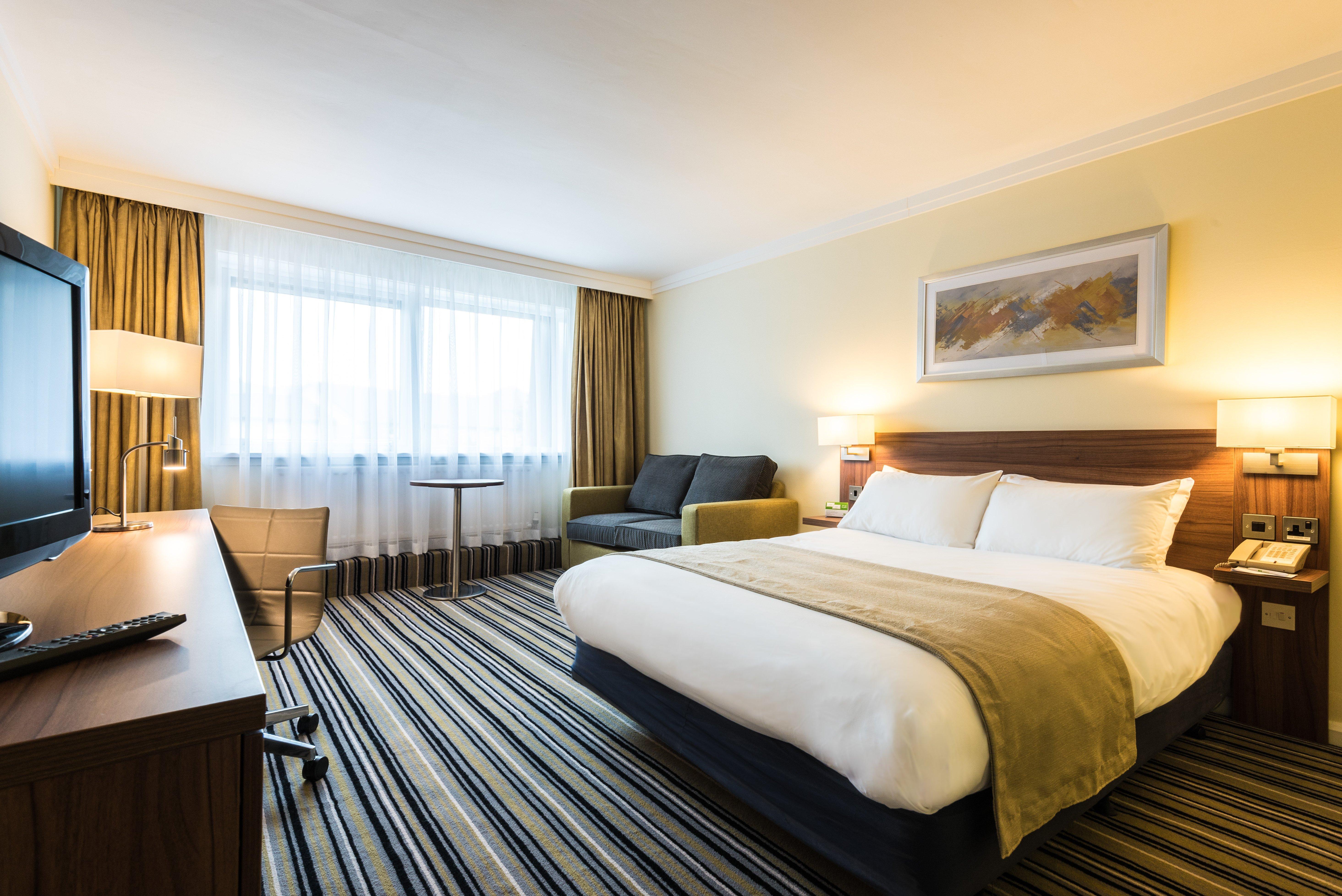 Holiday Inn Reading West By Ihg מראה חיצוני תמונה