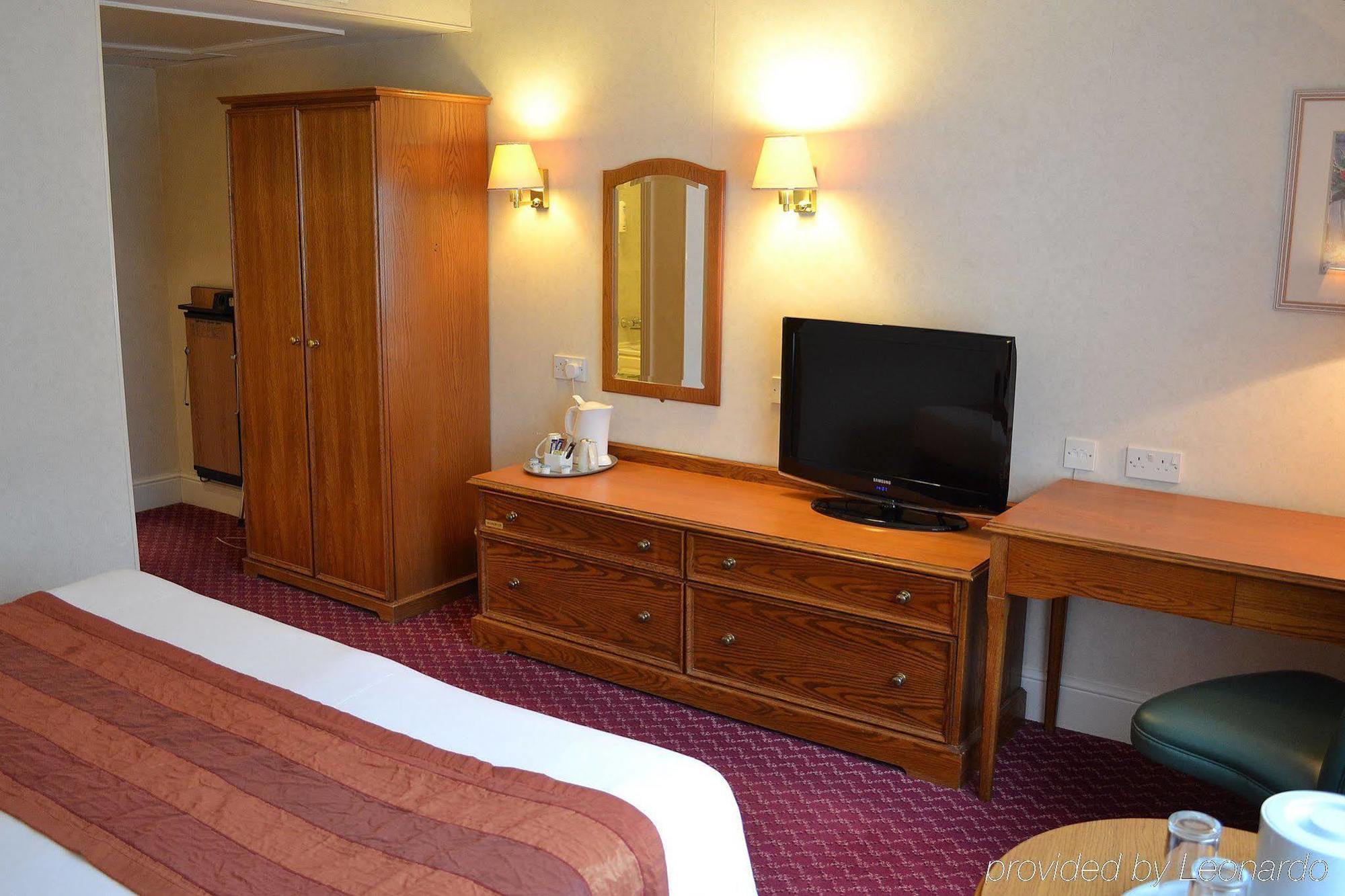 Holiday Inn Reading West By Ihg מראה חיצוני תמונה