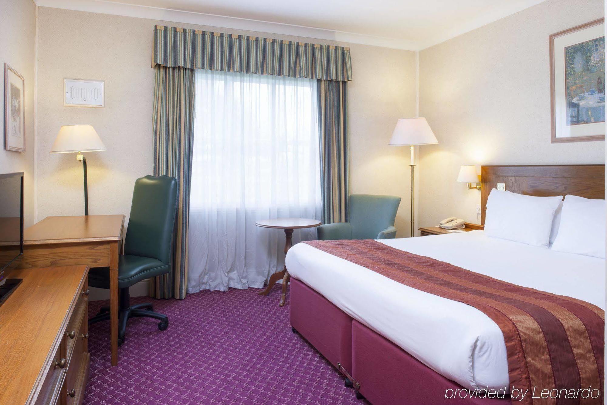 Holiday Inn Reading West By Ihg מראה חיצוני תמונה
